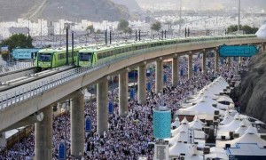 沙特开口，中国秒应！239万一台大国重器批量交付，美国跳脚没用