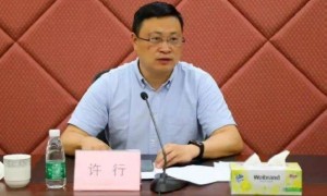 街道办主任大搞“政绩工程”，预算10万的活动实际花200多万